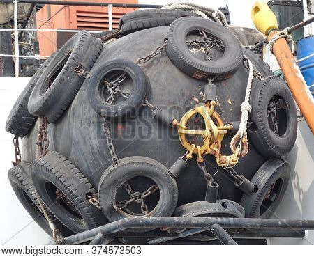 A Diving Bell Designed For Underwater Salvage