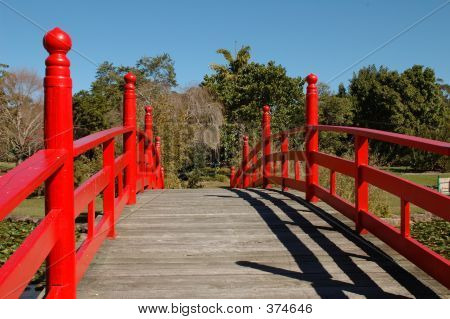 Red Bridge At Botannic Gardens