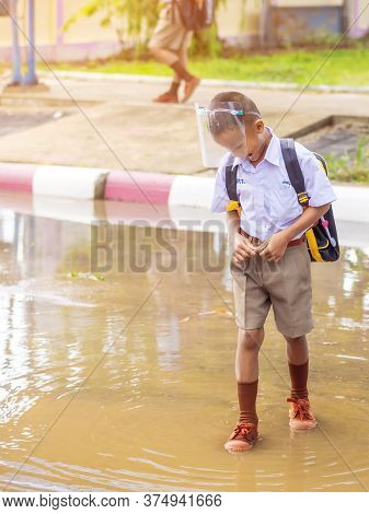 Kanchanaburi,thailand-july 2,2020:thai Students Wear Various Medical Masks To Prevent Themselves Fro