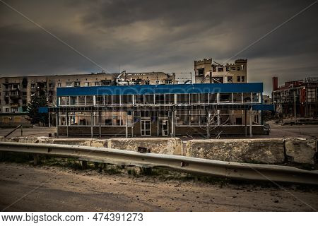 Destroyed Building Located In Izyum, Ukraine - April 08, 2023
