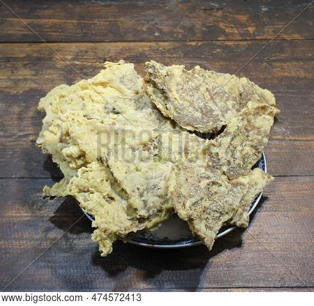 Keripik Paru, A Typical Indonesian Snack Made From Beef Lung Mixed With Flour And Then Fried