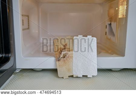 Repair Of A Sparkling Microwave By Replacing The Mica Plate. Broken Microwave With Self Replacement 