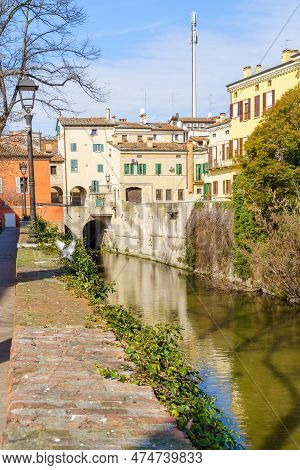 View Of The Giardini Di Vicolo Sottoriva (street, Garden, Canal), In Mantua (mantova), Lombardy, Nor