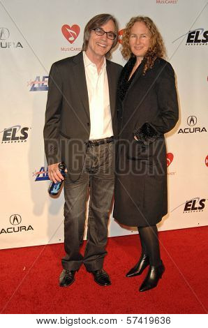 Jackson Browne and Dianna Cohen at the 2010 MusiCares Person Of The Year Tribute To Neil Young,  Los Angeles Convention Center, Los Angeles, CA. 01-29-10