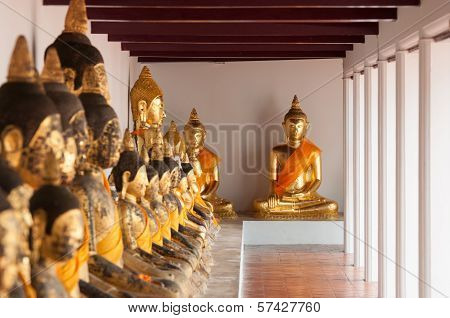 Buddha statue