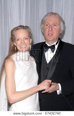 Suzy Amis and James Cameron at the 60th Annual ACE Eddie Awards, Beverly Hilton Hotel, Beverly Hills, CA. 02-14-10