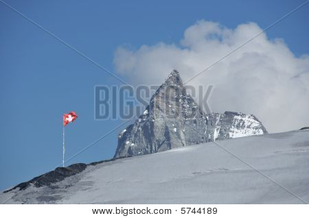 Drapeau suisse et le Cervin