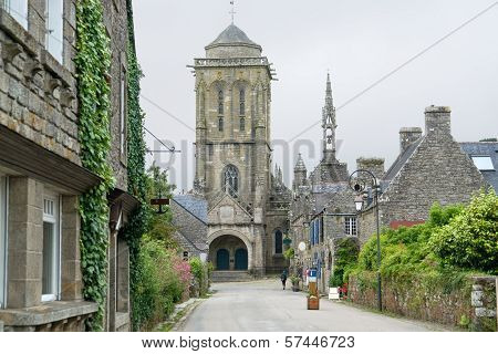 Locronan