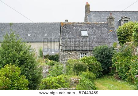 Locronan