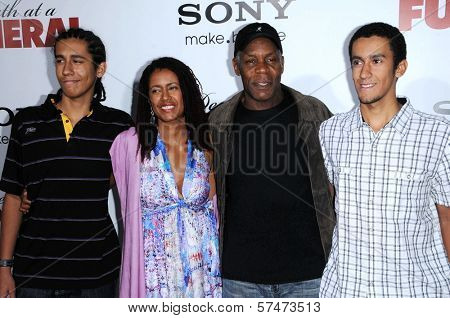 Danny Glover with wife Eliane Cavalleiro and her children at the 