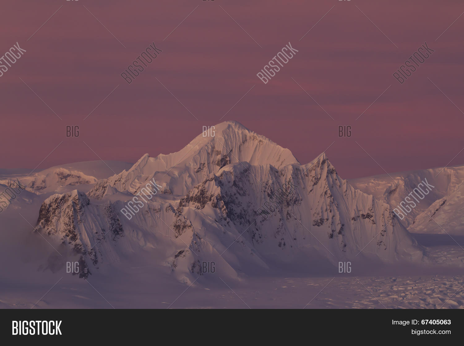 Shackleton Peak Chain Image & Photo (Free Trial) | Bigstock