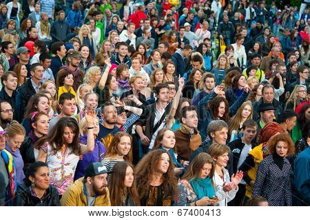 MOSCOW - JUNE 15: People cheering at open-air concert on XI International Jazz Festival 