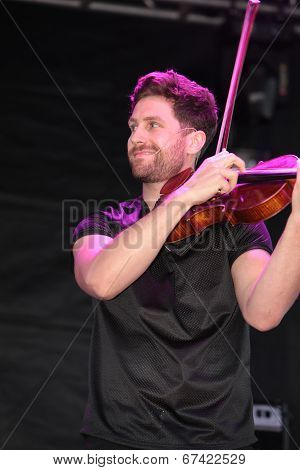 Christopher Marchant of Well Strung