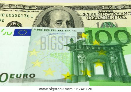 snooping dollar