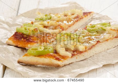 Flat Bread Pizza With Paprika