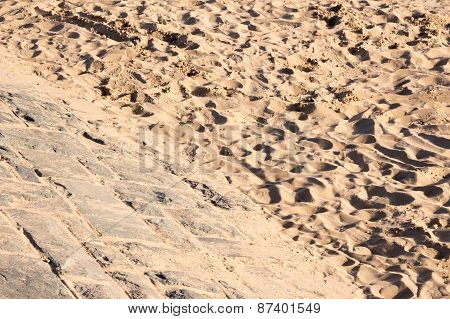 Sandy beach and wall in Barmouth