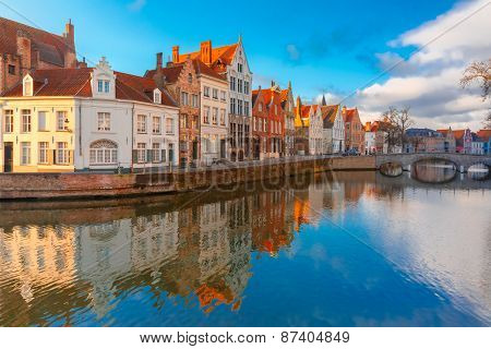 Bruges canal Spiegelrei with beautiful houses, Belgium