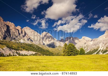 Great view on the Pizes de Cir ridge, valley Gardena. National Park Dolomites, South Tyrol. Location village Ortisei, S. Cristina and Selva Gardena, Italy, Europe. Dramatic unusual scene. Beauty world