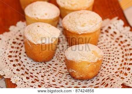 Lemon Cakes