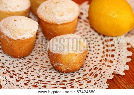 Lemon Cakes