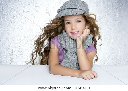 Cappellino invernale Sciarpa lana moda Litle Girl vento sui capelli