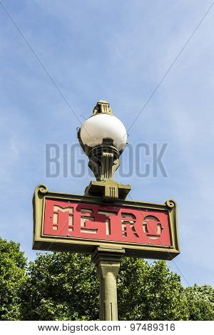Sign At A Subway Station Entrance In Paris