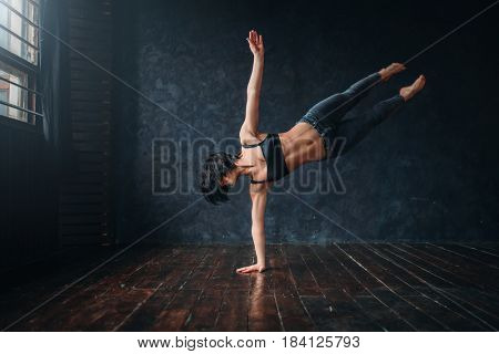 Contemp active dancing in dance class