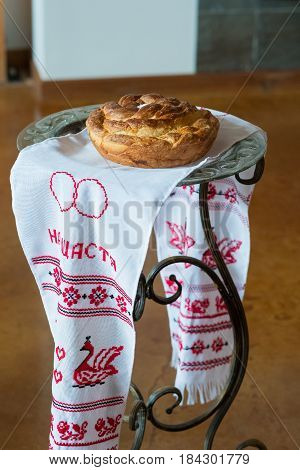Challah bread loaf ready for eating at a wedding reception.