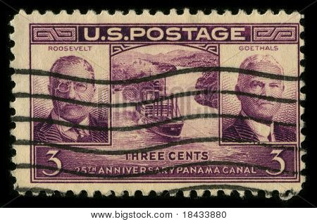 USA - około roku 1930: Znaczek wydrukowany w USA pokazuje obraz poświęcony 25 rocznicy Panama