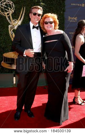 LOS ANGELES - APR 30:  Peter Bergman, Mariellen Bergman at the 44th Daytime Emmy Awards - Arrivals at the Pasadena Civic Auditorium on April 30, 2017 in Pasadena, CA