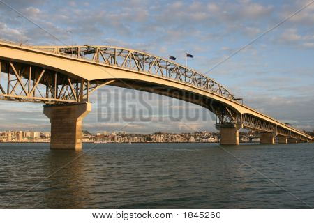 Auckland Limanı Köprüsü