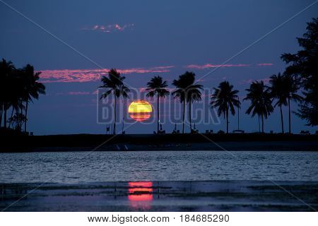 The beautiful big sunset beyond the sea.