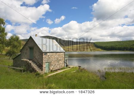 Auchintaple Loch 