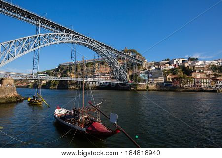 Dom Luis I bridge in Porto, Portugal