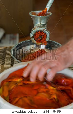 Grinding Paprika For Ajvar