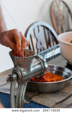 Grinding Paprika For Ajvar