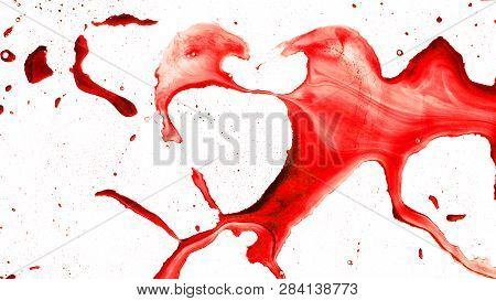 Abstract Heart Shape From Splaches And Blobs And Drops Aspect Ratio 16:9