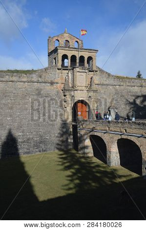 Entrance Through A Drawbridge To The Beautiful Walls Of The Acuertamiento Of The Citadel In Jaca. Tr