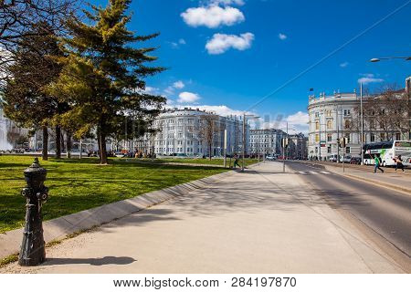 Vienna, Austria - April, 2018: Rennweg Street And The Beautiful Building Of The House Of Industry In