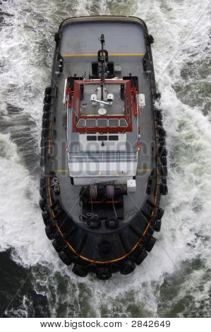 Vontatóhajó-a Karib-térségben - lásd még portfólió