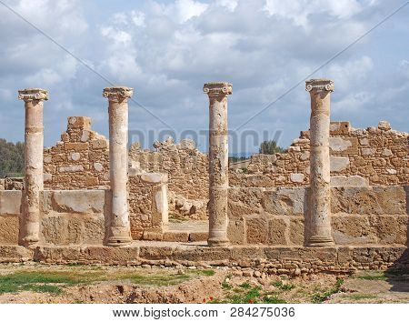Walls And Columns The House Of Theseus, Roman Villa Ruins At Kato Paphos Archaeological Park Paphos