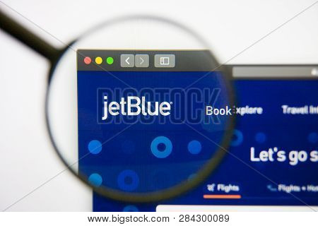 Los Angeles, California, Usa - 14 February 2019: Jetblue Airways Airline Website Homepage. Jetblue A