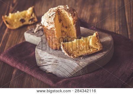 Veneziana - Italian Christmas Cake