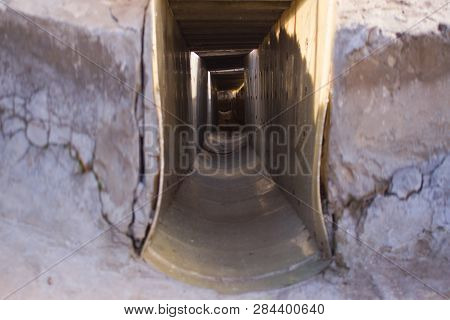 Scary Concrete Tonnel. Old Dark Abandoned Tonnel.