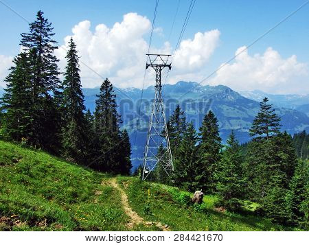 Seilbahn Ragnatsch-palfries Or Gondelbahn Palfries (alp And Cable Car Palfries) - Canton Of St. Gall