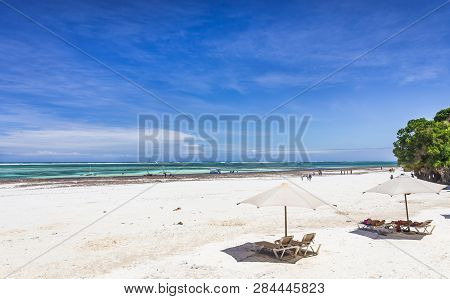 Diani Beach, Kenya - October 15, 2018: Amazing Diani Beach Seascape With White Sand And Turquoise In