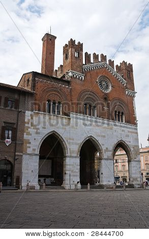Radnice. Piacenza. Emilia-Romagna. Itálie.