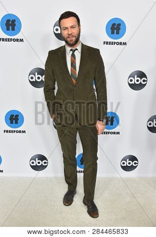 LOS ANGELES - FEB 05:  Taran Killam arrives for the ABC Winter Press Tour 2019 on February 05, 2019 in Pasadena, CA                