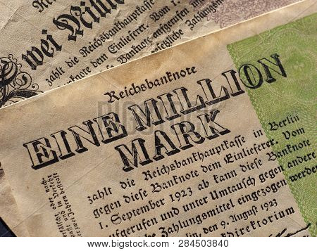 Eine Und Zwei Million Mark (one And Two Million Mark) Notes