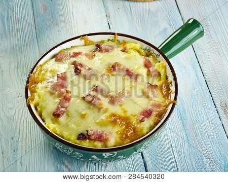 Cheesy Ham And Hash Brown Casserole